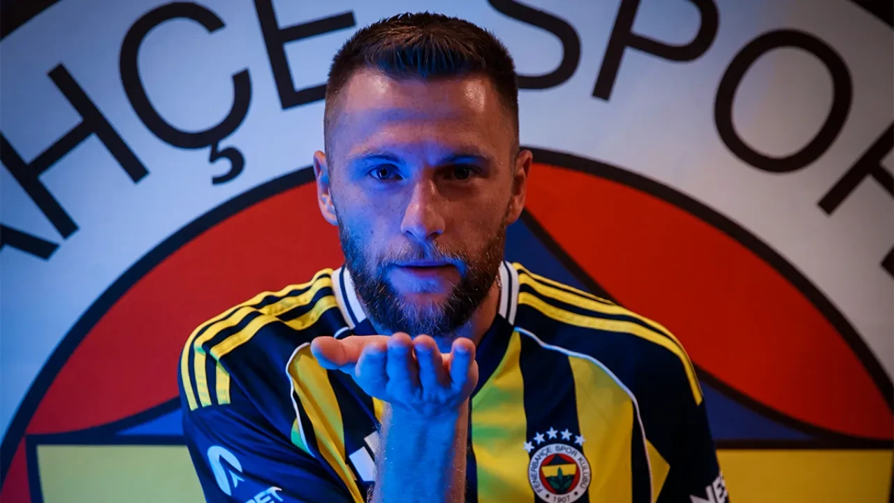 /spor/milan-skriniarin-maasi-belli-oldu-fenerbahce-transferin-maliyetini-acikladi-3238379
