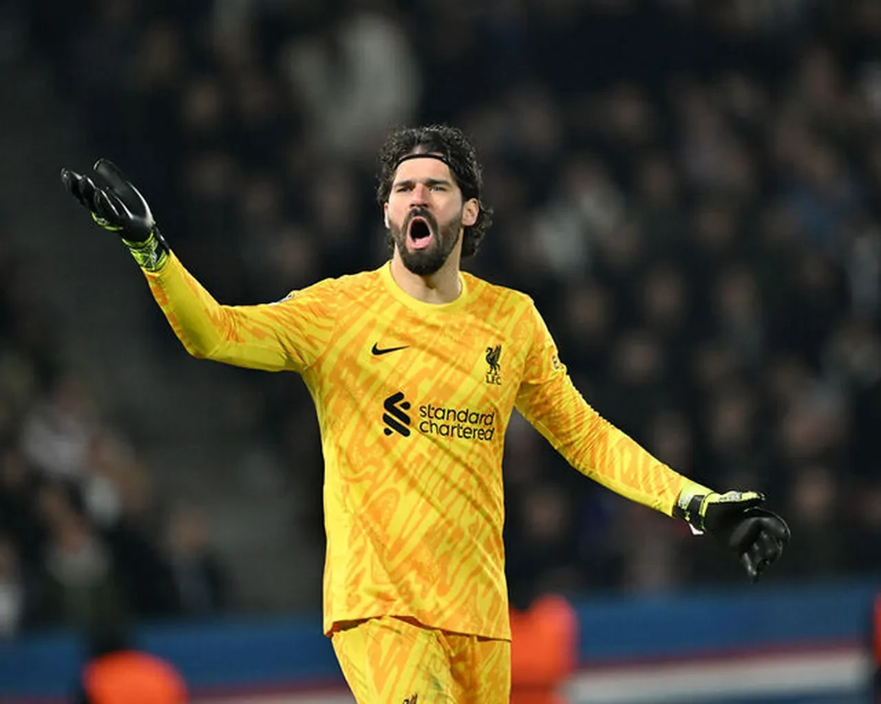 Okan Buruk'tan yeni müjde! Kaleci transferi ve Osimhen açıklaması