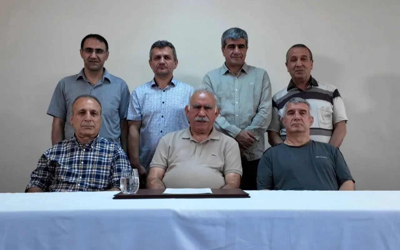 Selahattin Demirtaş serbest mi kalacak? Şamil Tayyar'dan bomba Abdullah Öcalan iddiası: Yarın da olabilir, 3 gün sonra da