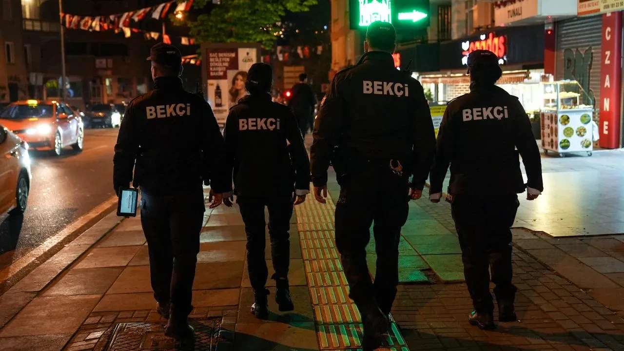 Trabzon'da kadın cinayeti! Balkondan girip eşini kalbinden vurdu