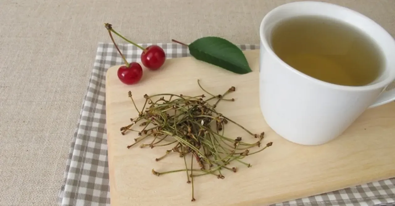 Vücuttaki ödemi atıyor, şişkinliği yok ediyor! Bu çaylar ödem problemini hemen çözüyor 