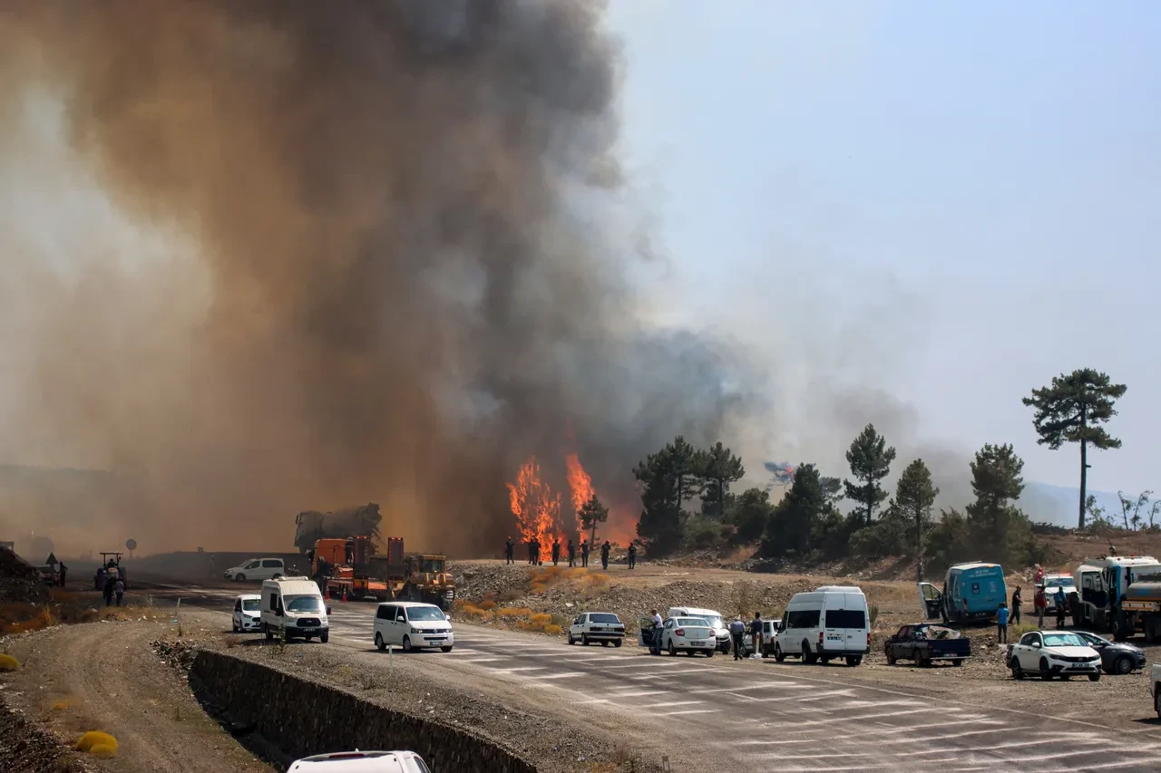 Yangınlarda OTAĞ uçağı kullanılmıyor mu? Vahim iddiaya açıklama var