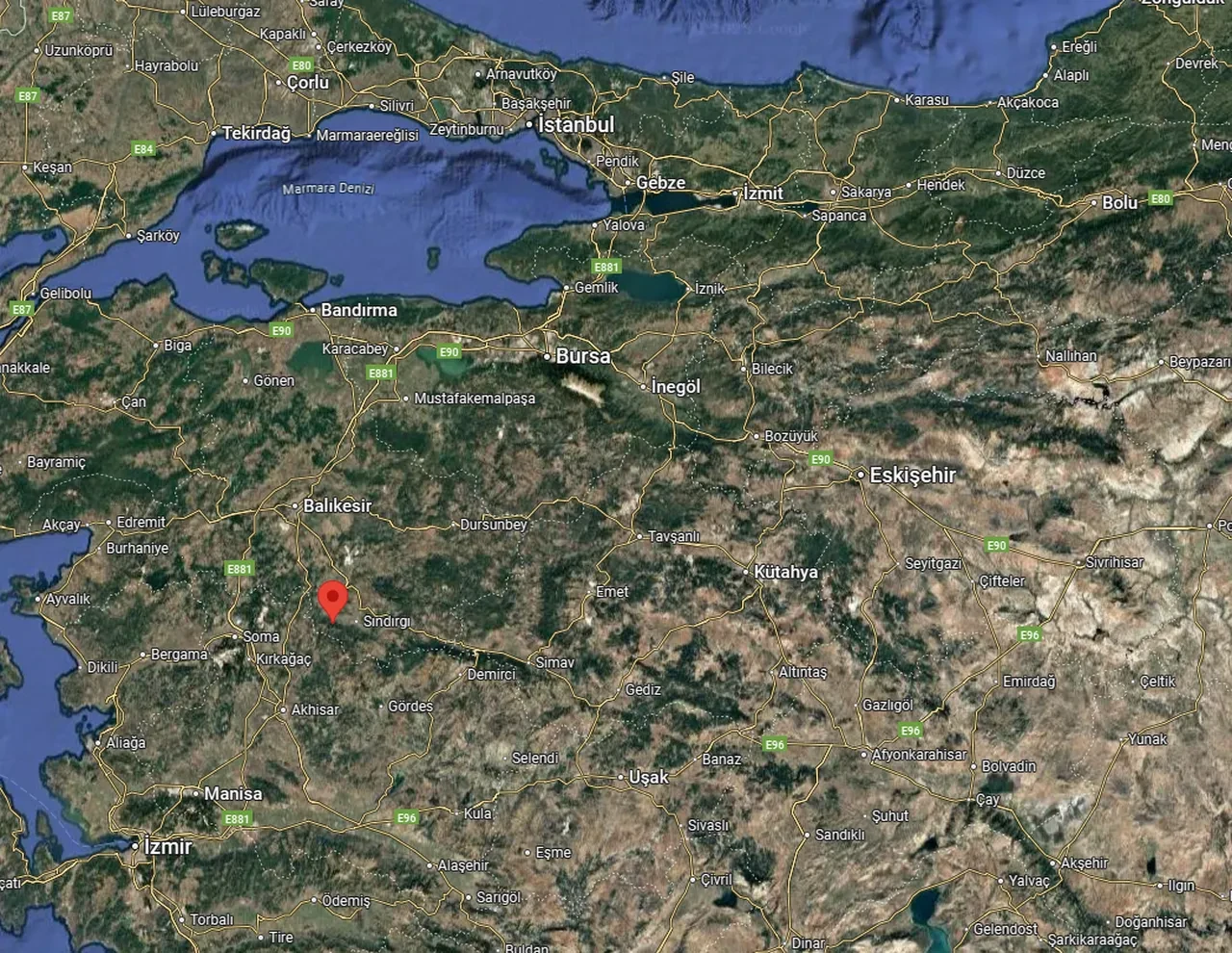 Balıkesir'de art arda deprem! AFAD ve Kandilli duyurdu