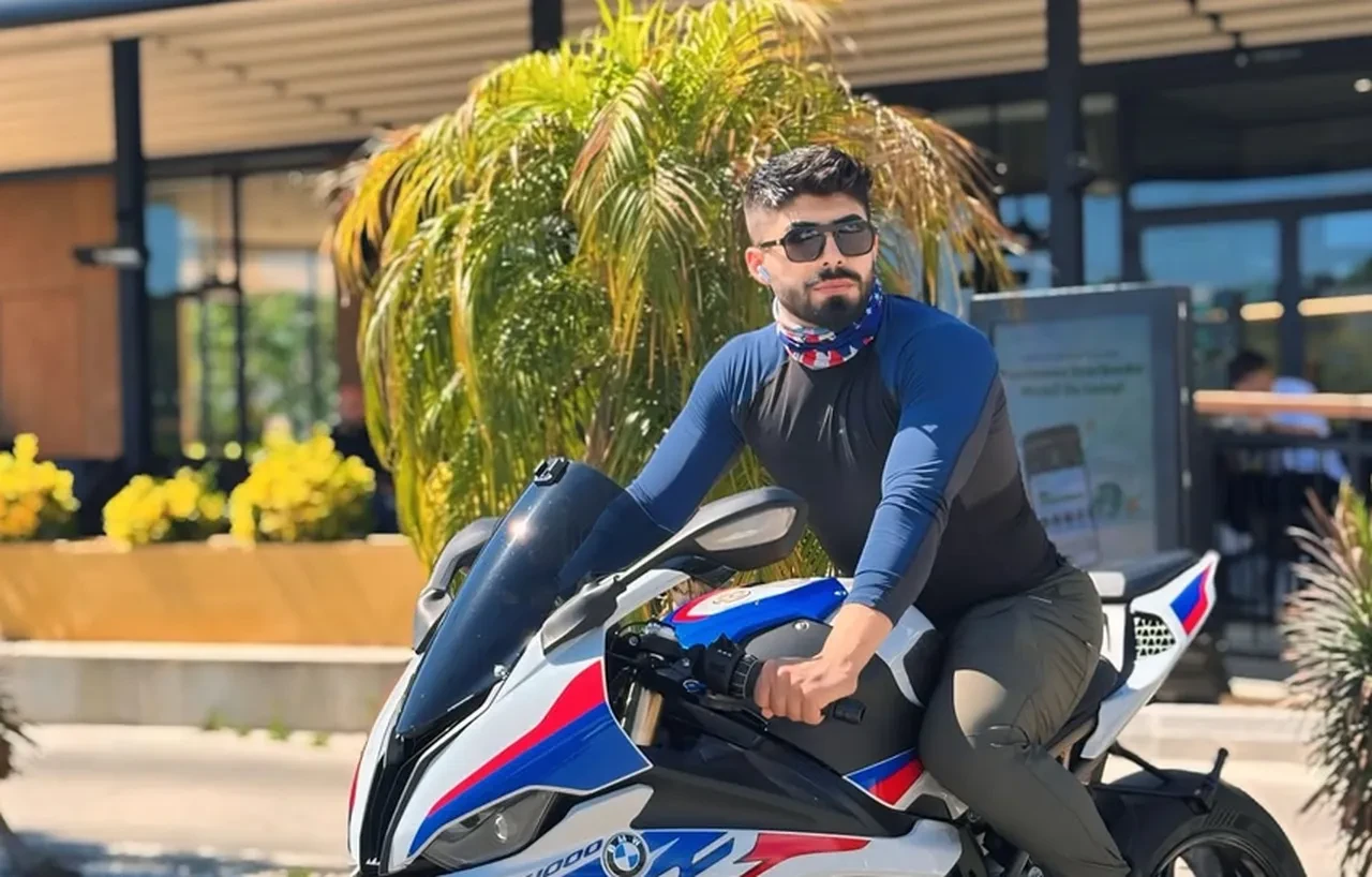 Deniz Servan Narin kimdir, öldü mü? Ünlü motosikletçi Kocaeli'de trafik kazası geçirmişti