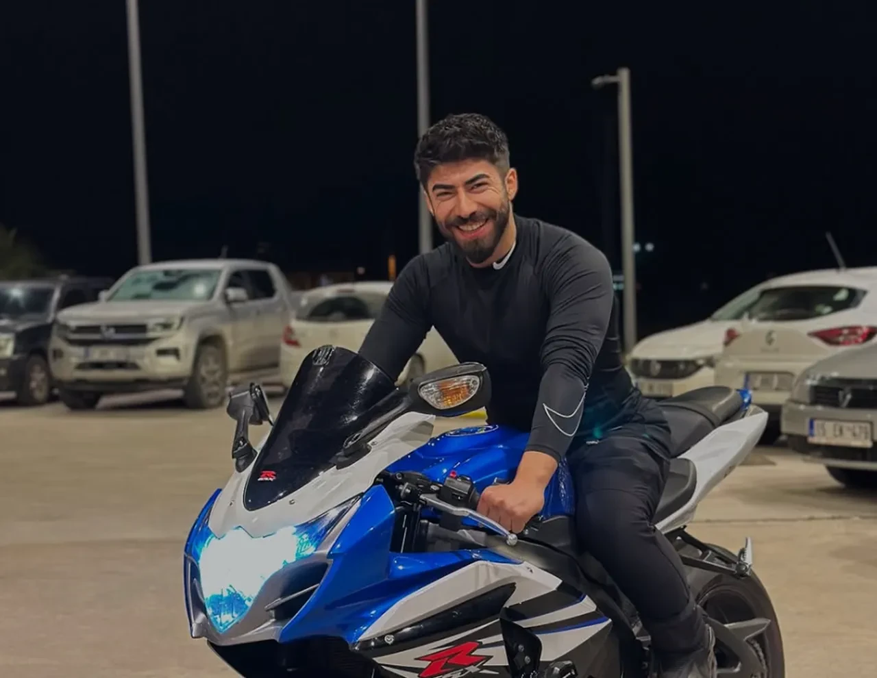 Deniz Servan Narin kimdir, öldü mü? Ünlü motosikletçi Kocaeli'de trafik kazası geçirmişti