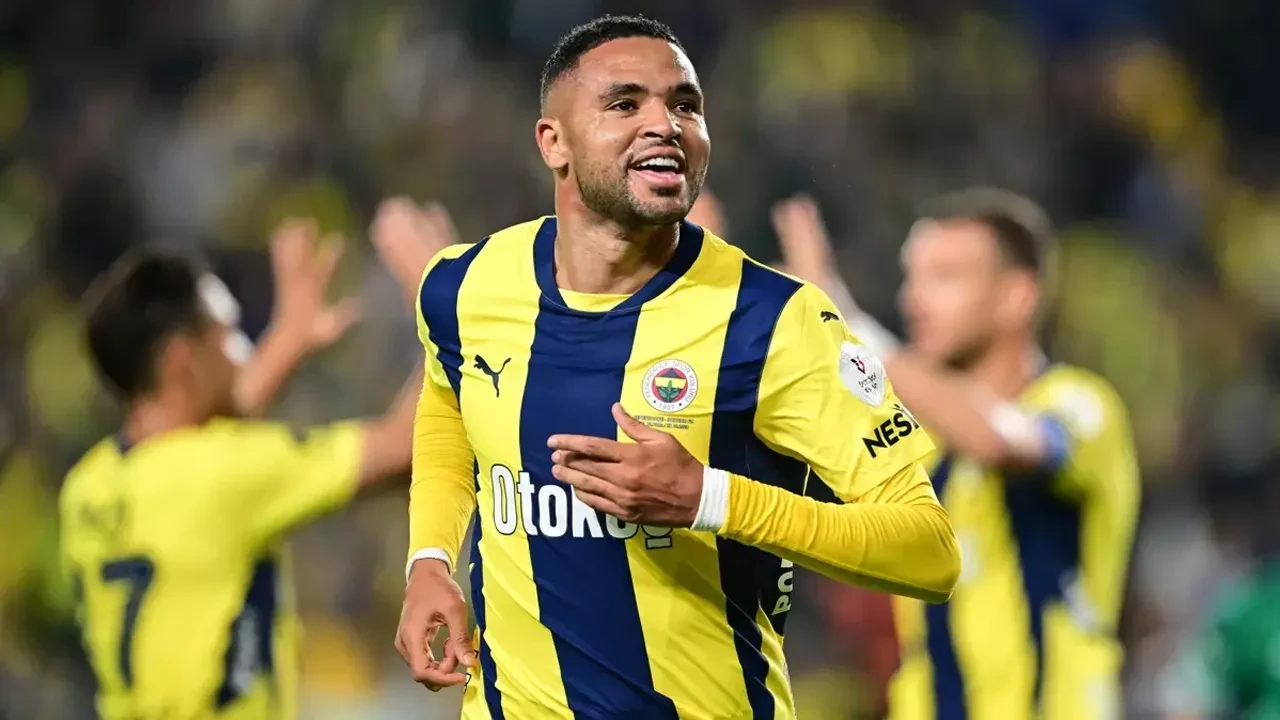 /futbol/fenerbahce-kurtulmak-isterken-altin-buldu-tam-40-milyon-euroluk-teklif-3240565