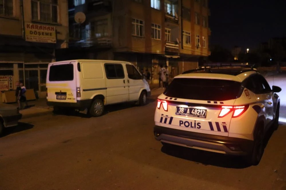 Kayseri’de meydana gelen bıçaklı kavgada 1 kişi ağır yaralandı