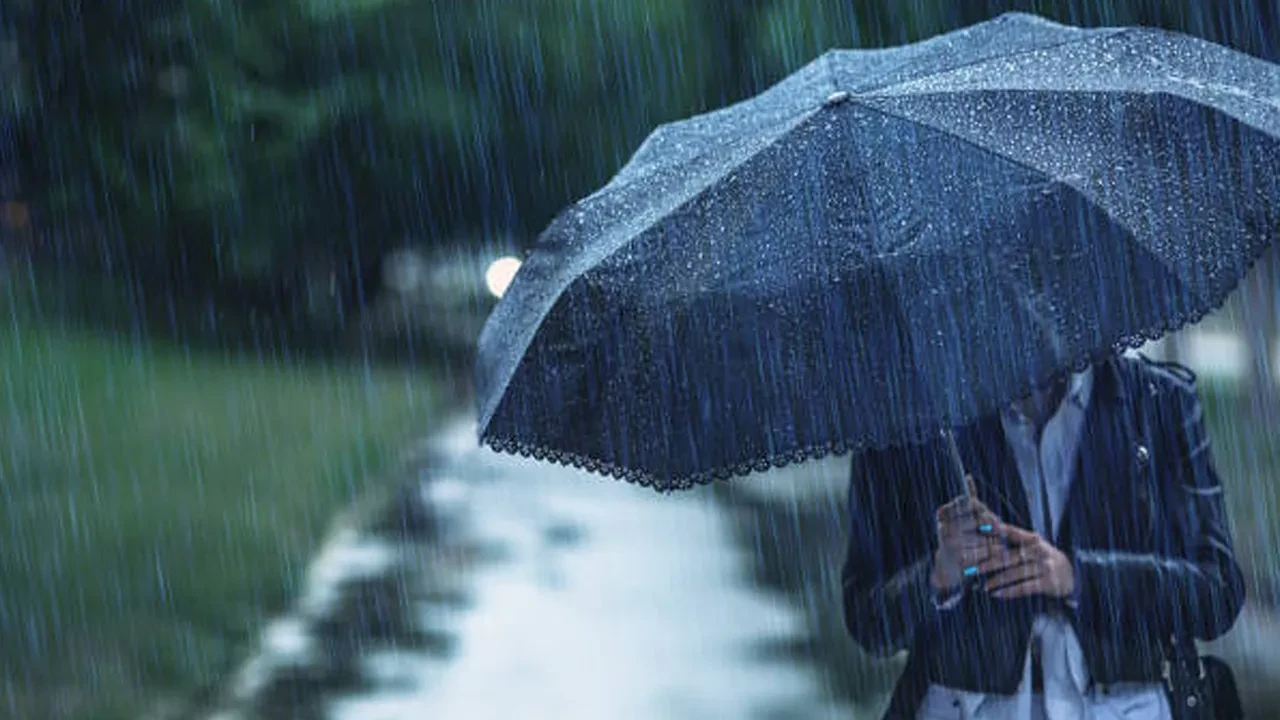 Meteoroloji duyurdu: Çok kuvvetli sağanak geliyor! Kavurucu sıcaklara yağmur molası