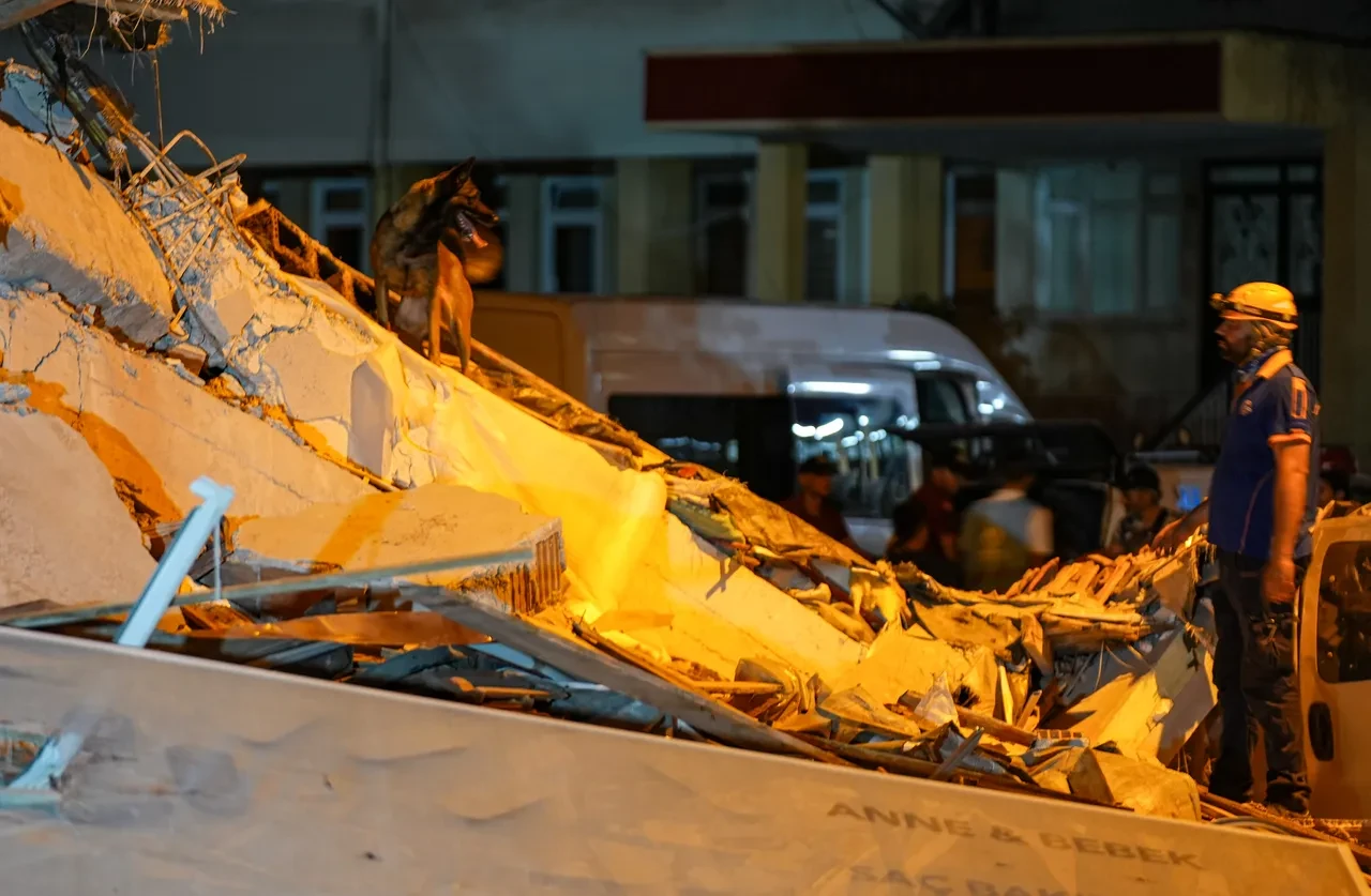 Balıkesir depremi sonrası okullar için tatil kararı! Kamu personeline izin