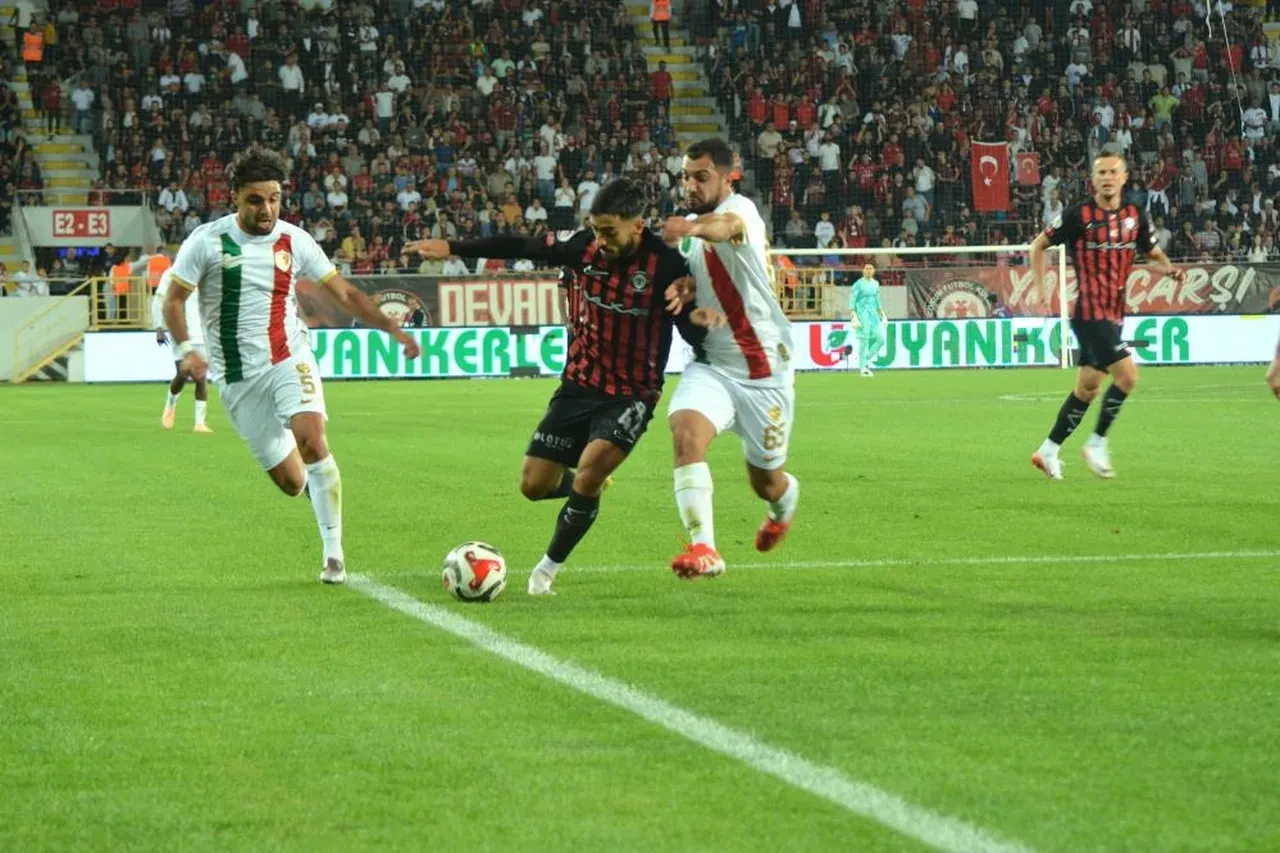 Çorum FK Amed Sportif Faaliyetler'i 2-0 yendi