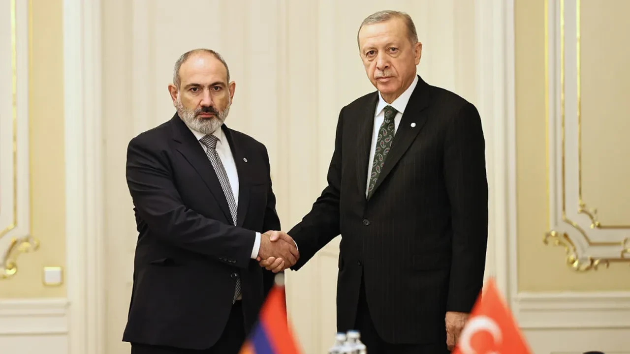 Cumhurbaşkanı Erdoğan'dan kritik telefon! Nikol Paşinyan ile görüştü