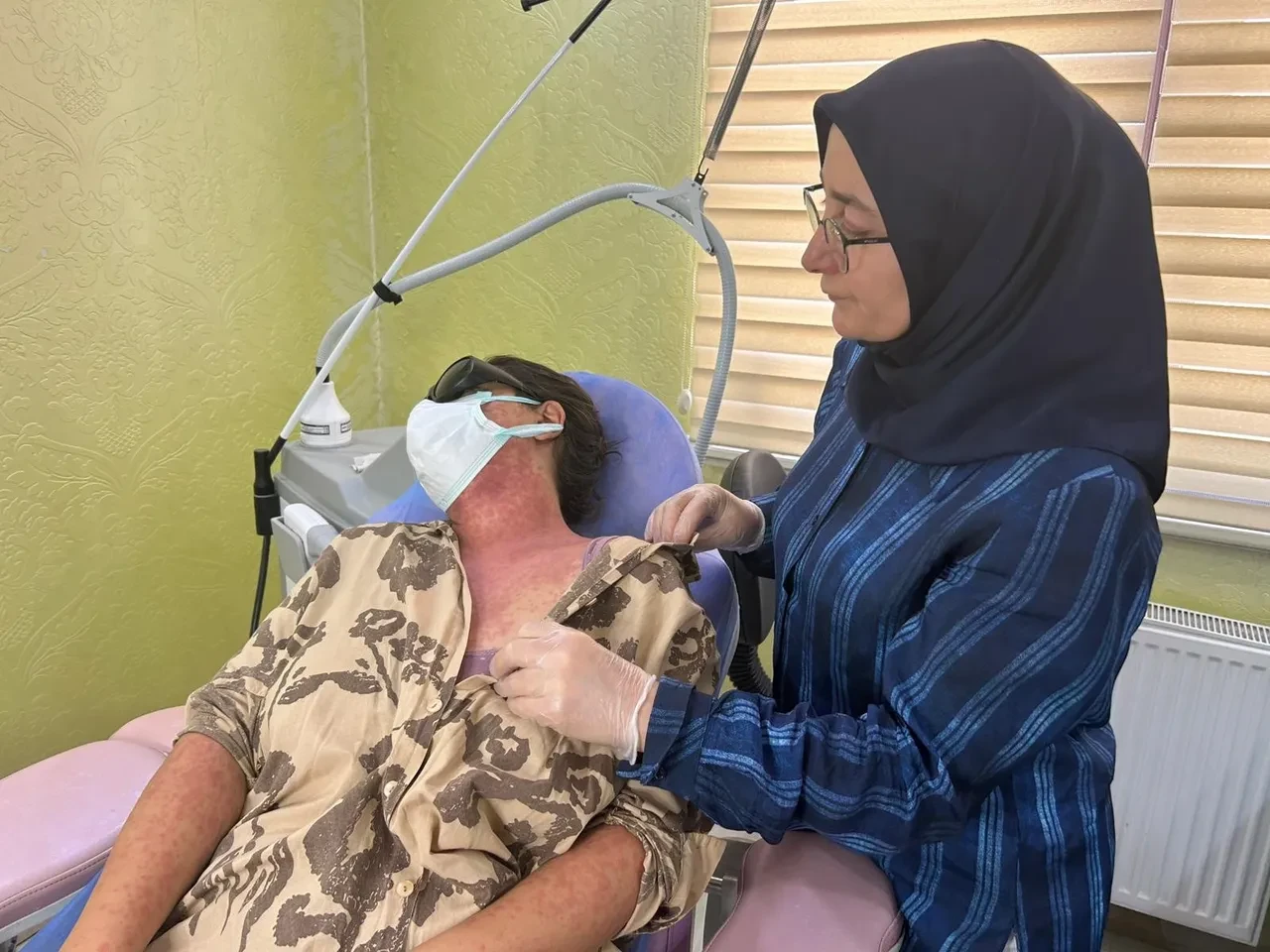 İnternetten sipariş verdiler! Hayatı kabusa döndü! 4 kişi hastanelik oldu