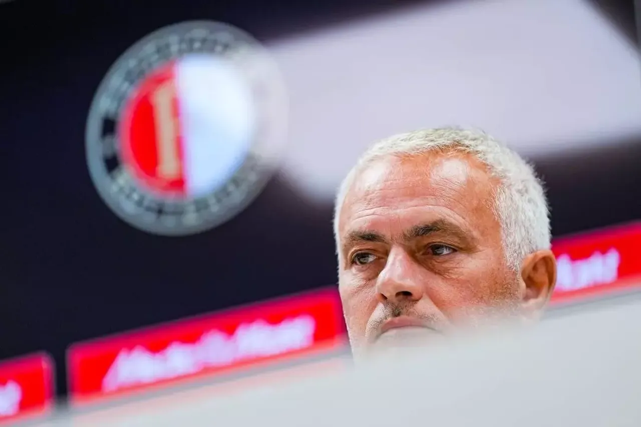 Kerem Aktürkoğlu transferinde son sözü söyledi! Mourinho açıkladı