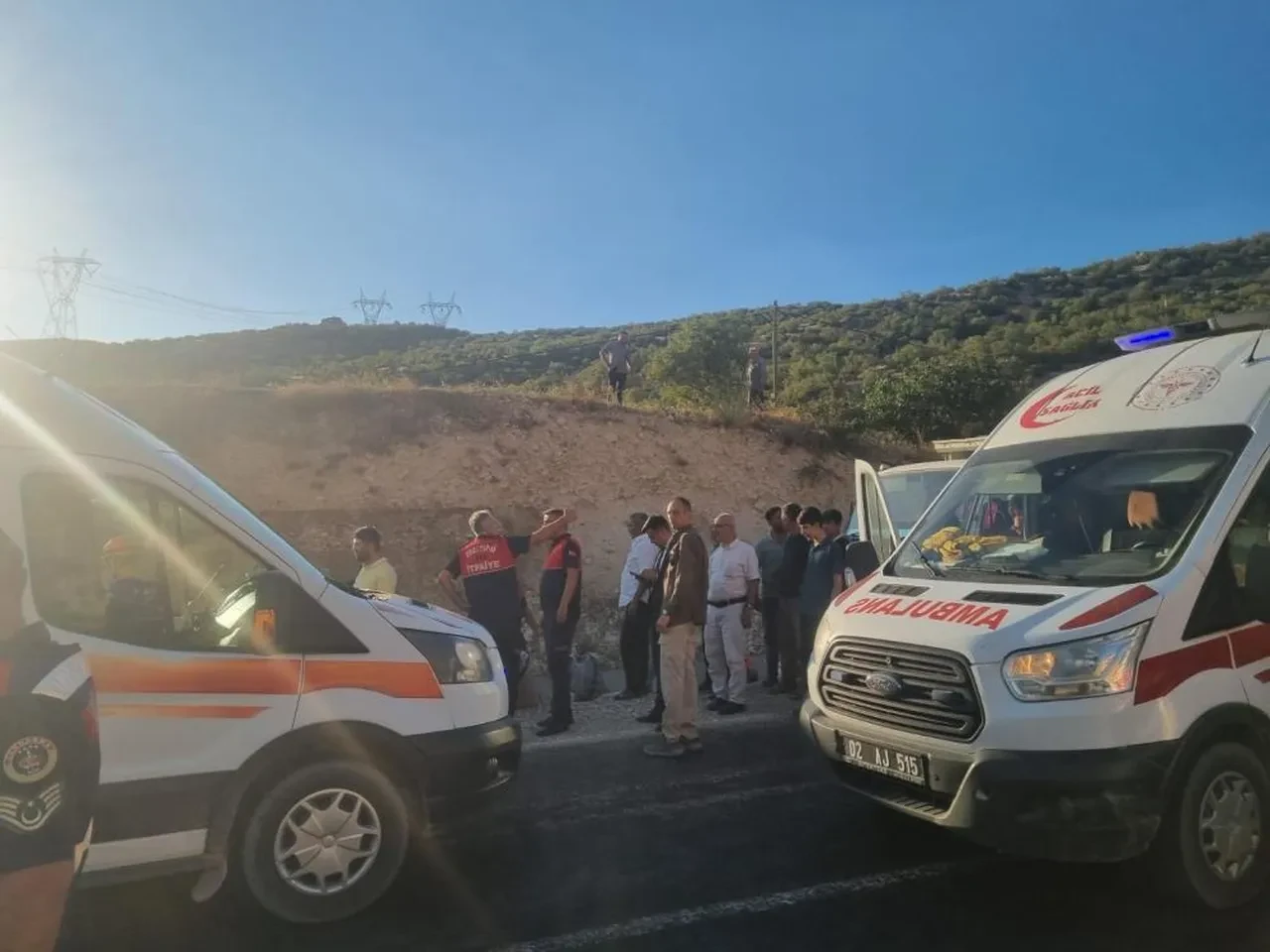 Adıyaman’da minibüs devrildi: 19 tarım işçisi yaralandı!