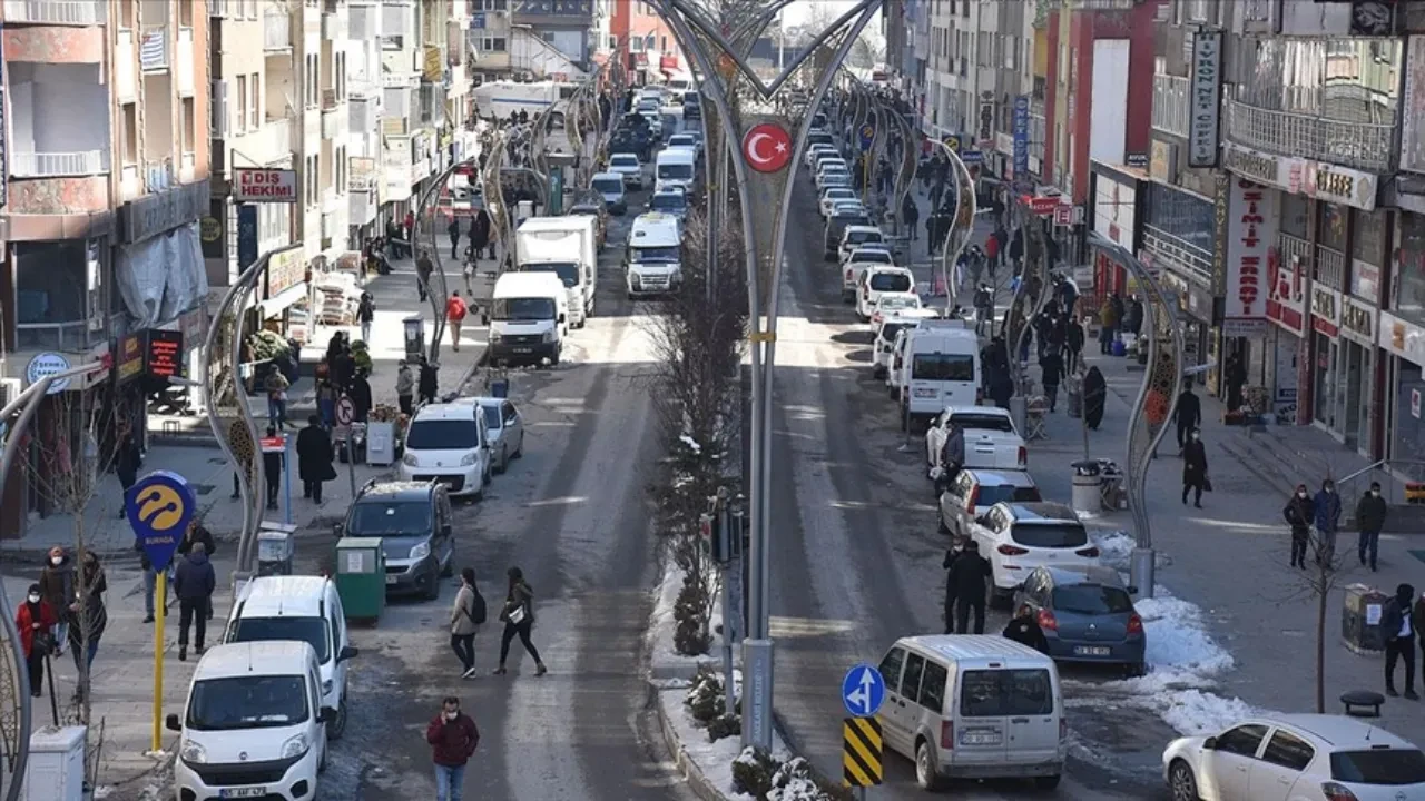 Afetzedelere 9,7 milyon TL nakdi yardım
