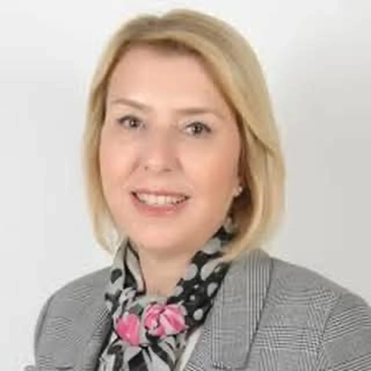 CHP'li Gülsüm Özer tahliye sonrası istifa etti: 'Adımı bile bilmiyorlardı' diyerek eleştiri yağdırdı