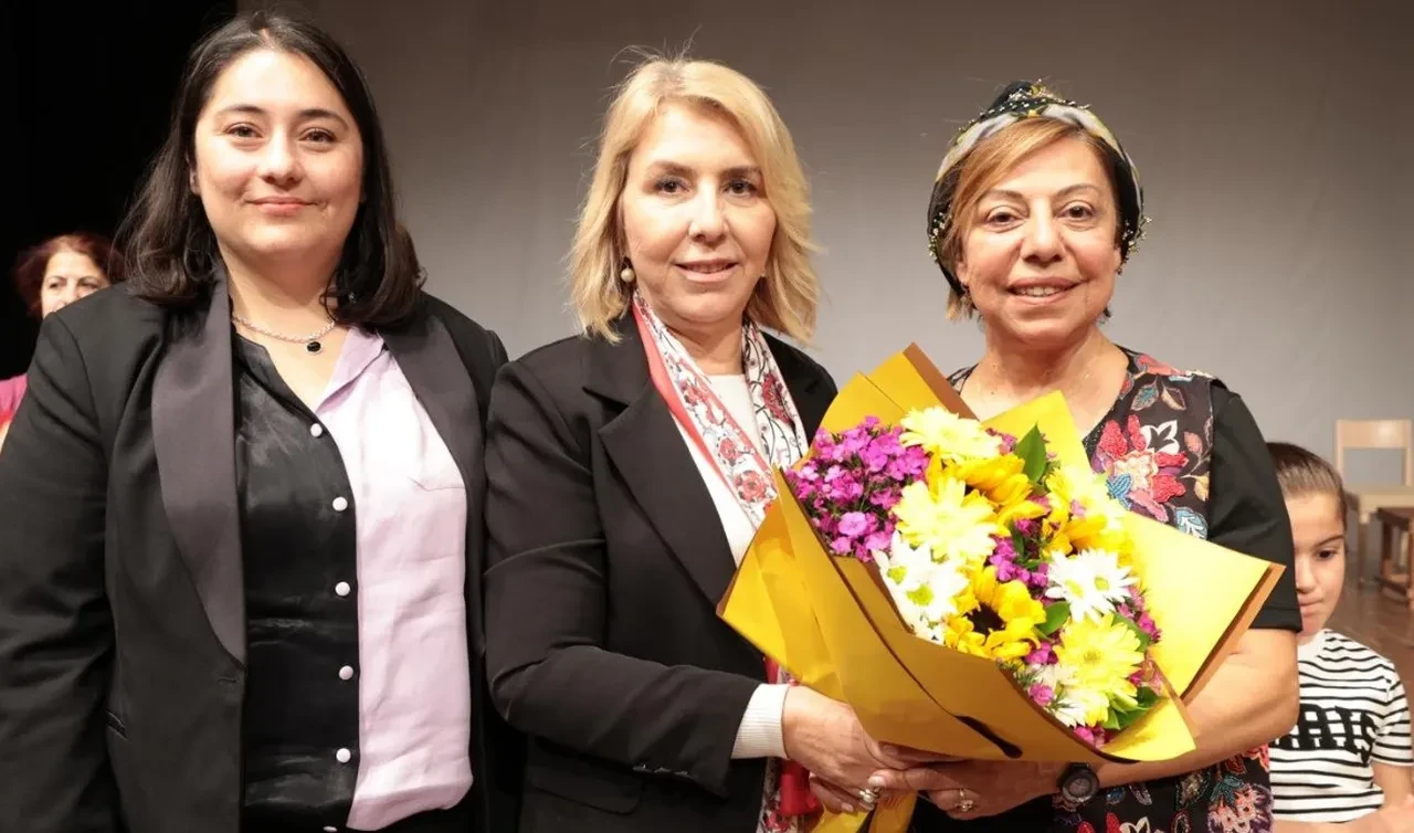 CHP'li Gülsüm Özer tahliye sonrası istifa etti: 'Adımı bile bilmiyorlardı' diyerek eleştiri yağdırdı