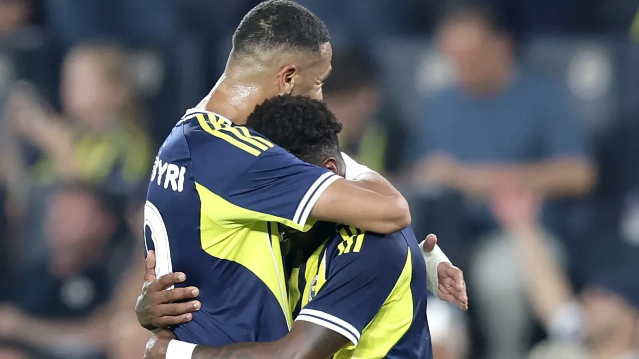 Fenerbahçe Feyenoord maç sonucu kaç kaç? Rakibini ezdi geçti
