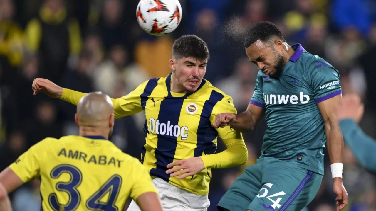 Fenerbahçe Feyenoord maçı nereden izlenir, hangi kanalda, şifresiz mi? Şampiyonlar Ligi'nde kritik mücadele