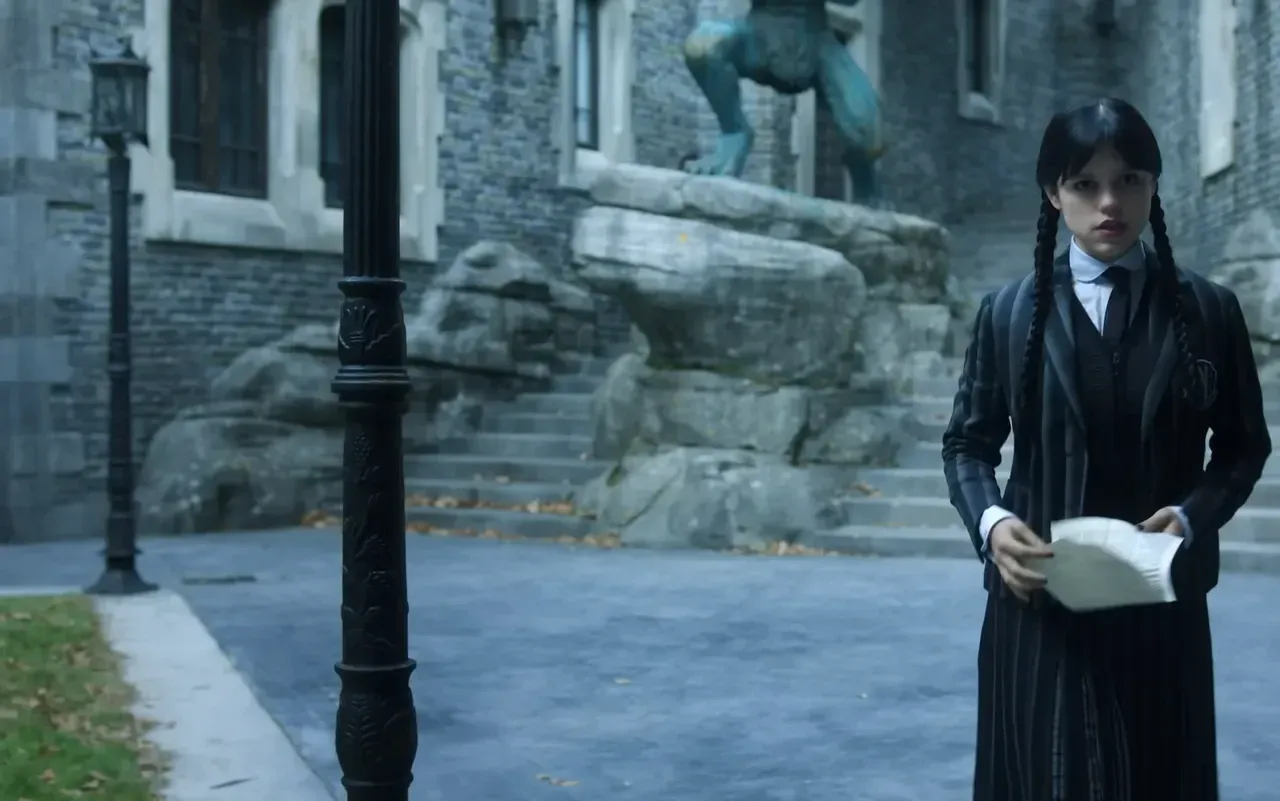 Wednesday 3. sezon ne zaman? Hayranların beklediği haber geldi