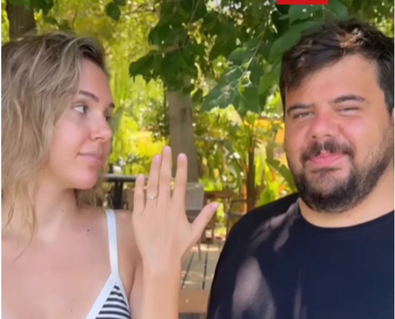 Berfu Yenenler kendi yüzüğü ile Georgina Rodriguez'ün yüzüğünü kıyasladı! Ortaya komik anlar çıktı