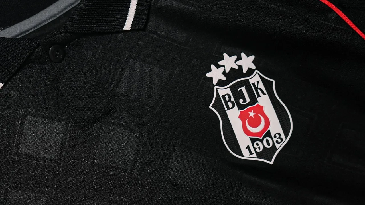 Beşiktaş'ta beklenen ayrılık duyuruldu!