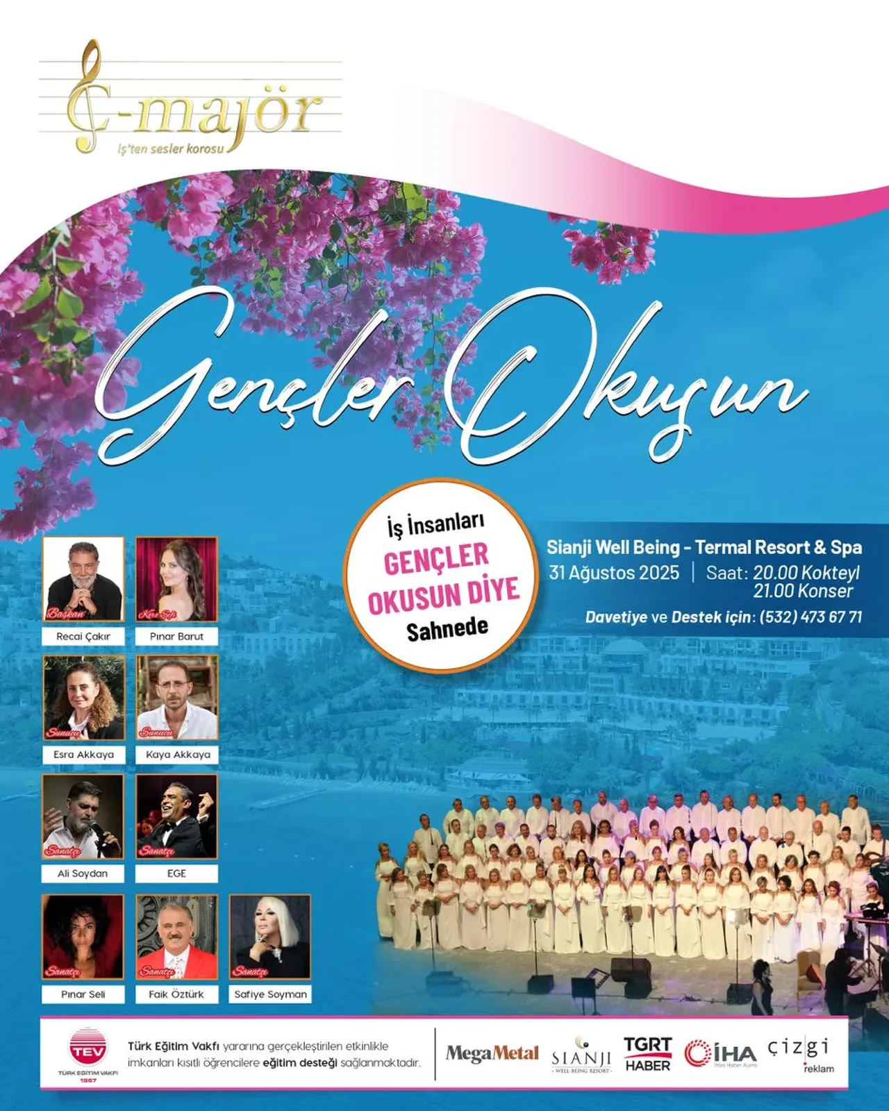 C-Majör Türkiye İş’ten Sesler Korosu 15. Gönüllü Yardım Konseri için sahnede