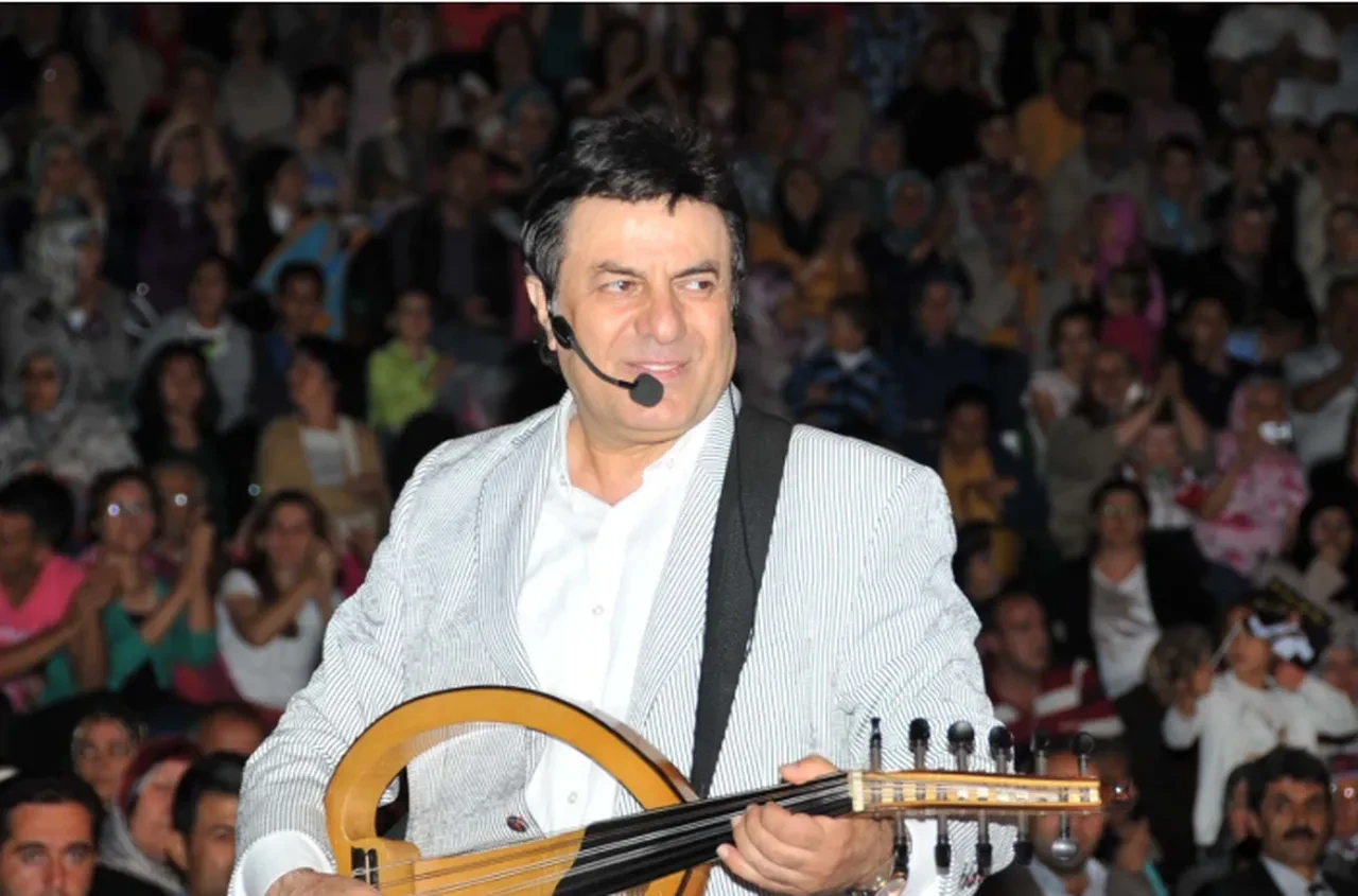 Coşkun Sabah, Bülent Ersoy'a hak verdi! Meslektaşlarına sitem etti 