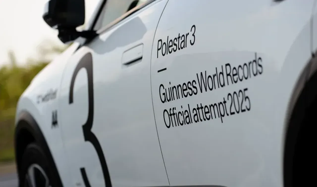 Elektrikli SUV araçlarda yeni menzil rekoru geldi! Tek şarjda 931 kilometre Guinnes'e girdi