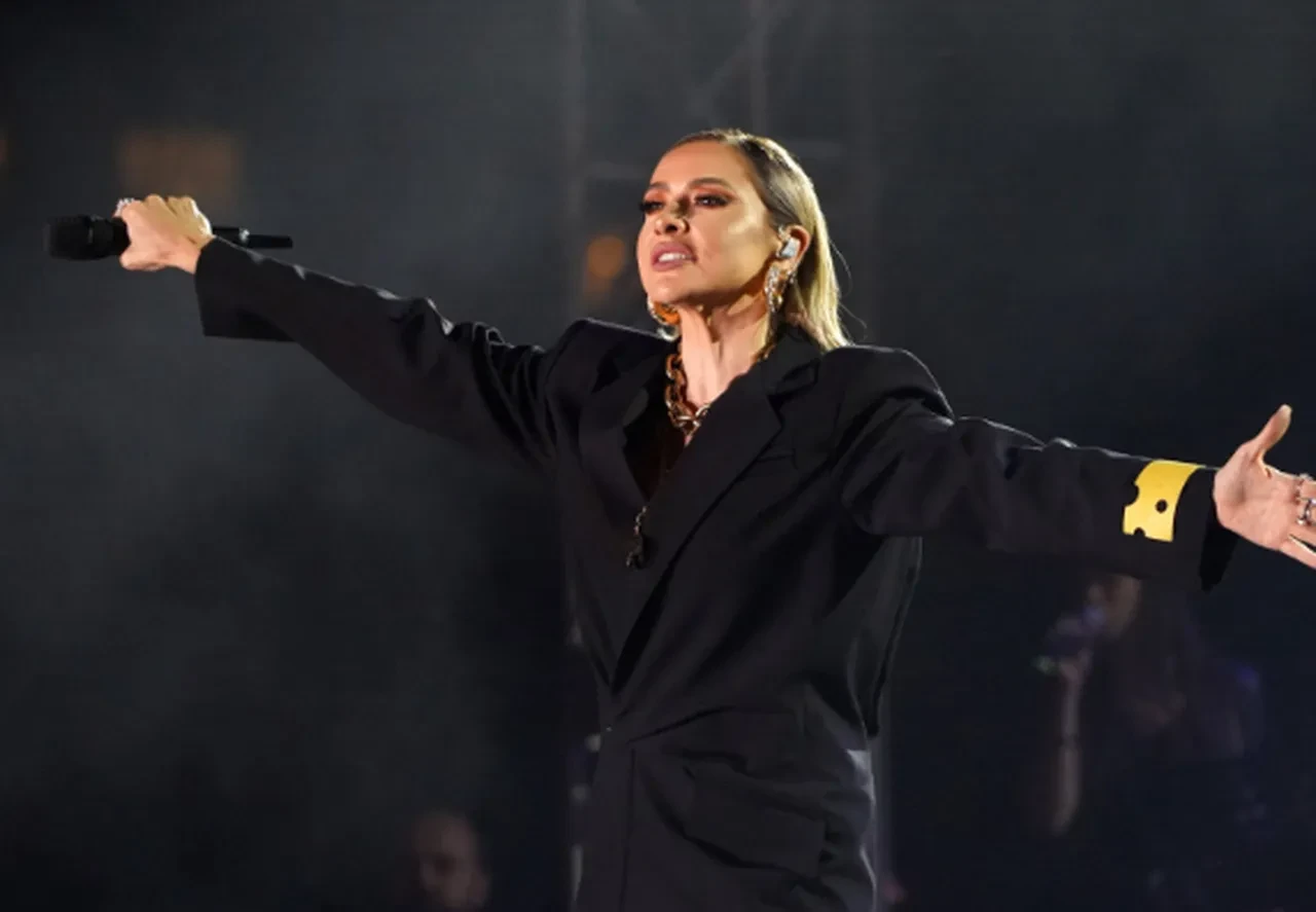 Hadise tüm mal varlığını kaybedecekti! Dolandırıcıların son kurbanı oldu 