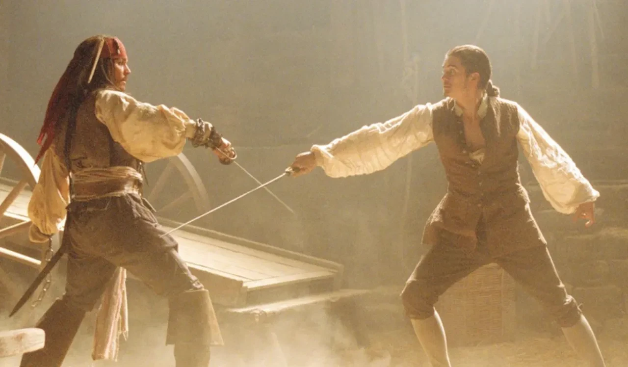 Johnny Depp, Karayip Korsanlarına dönecek mi? Yapımcıya tek bir soru sordu