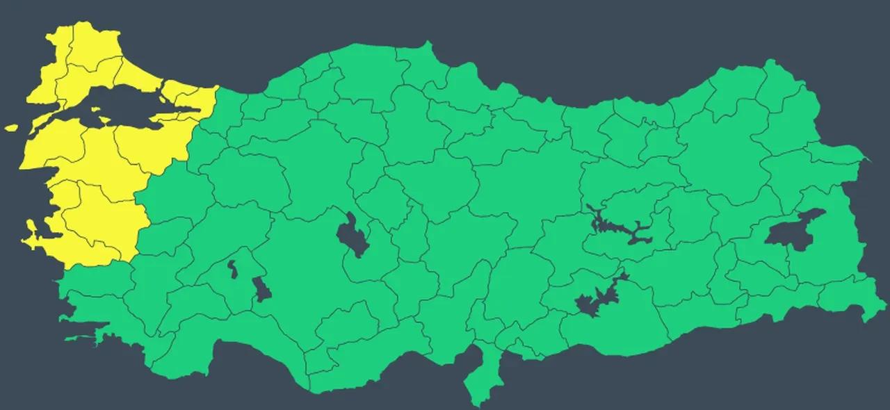 Meteoroloji 11 ili sarı kodla uyardı: Marmara ve Ege'de fırtınaya, Doğu Karadeniz'de yağmura dikkat!