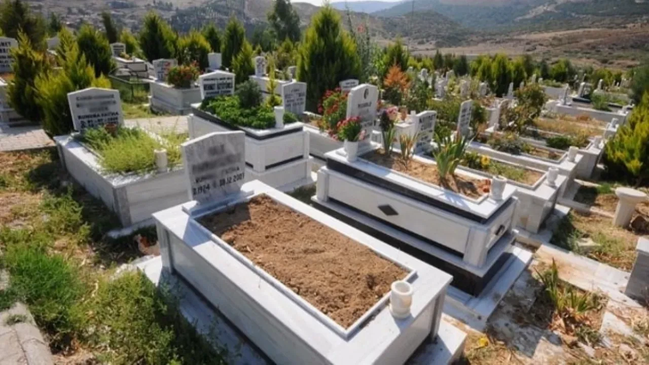 Mezarlıkta başlayan kardeş kavgası cinayetle bitti!
