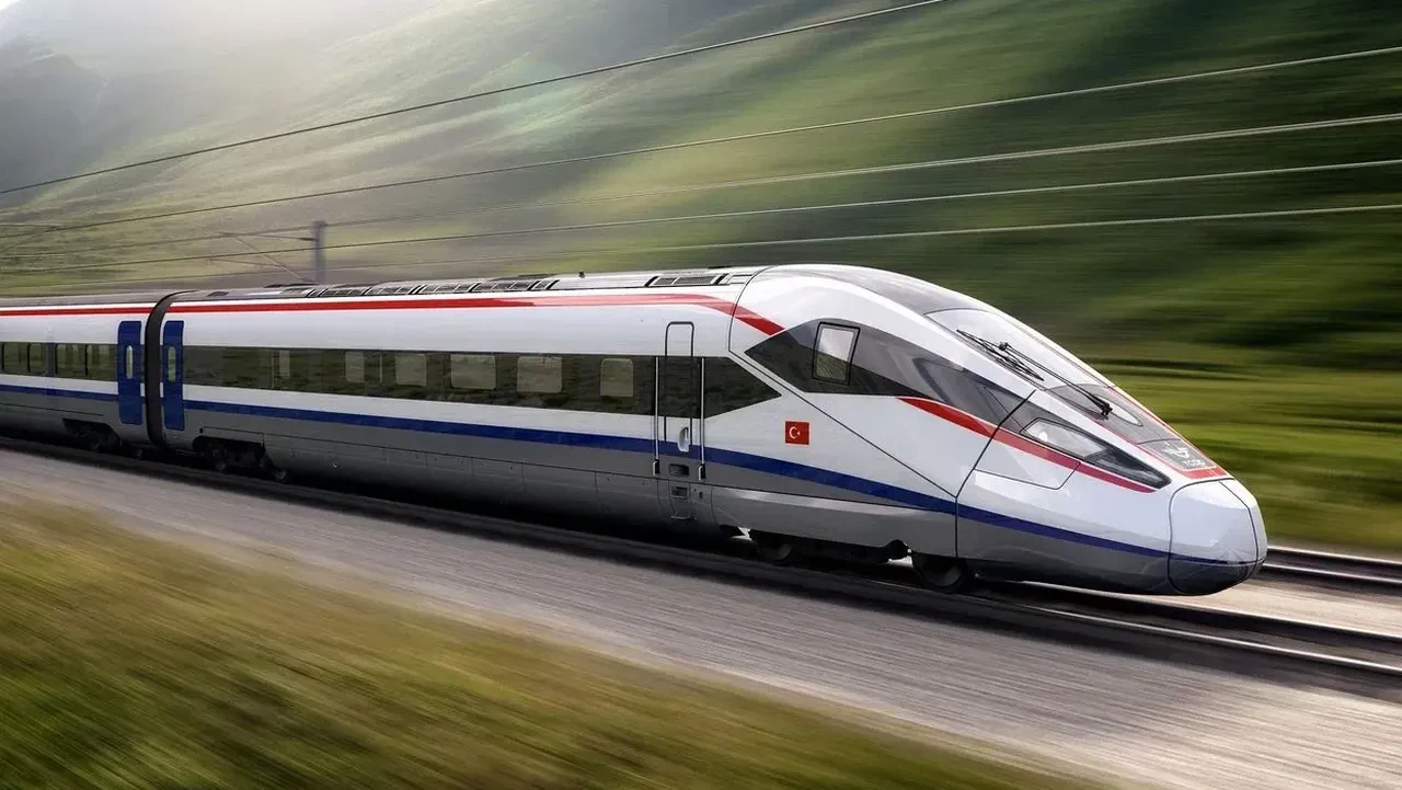 Tren hatlarında yangın tedbiri! Tek kıvılcım bile tehlikeli