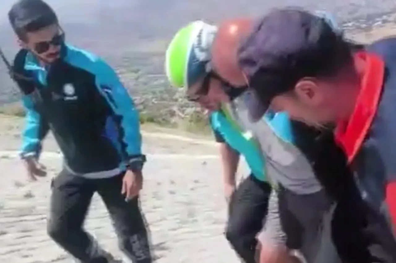 64 yaşındaki yamaç paraşütçüsü havalanamayıp yuvarlandı