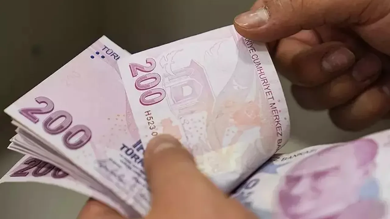 Aile Yılı destek yardımları başladı! Evlenen çiftlere yüzde 40 indirim