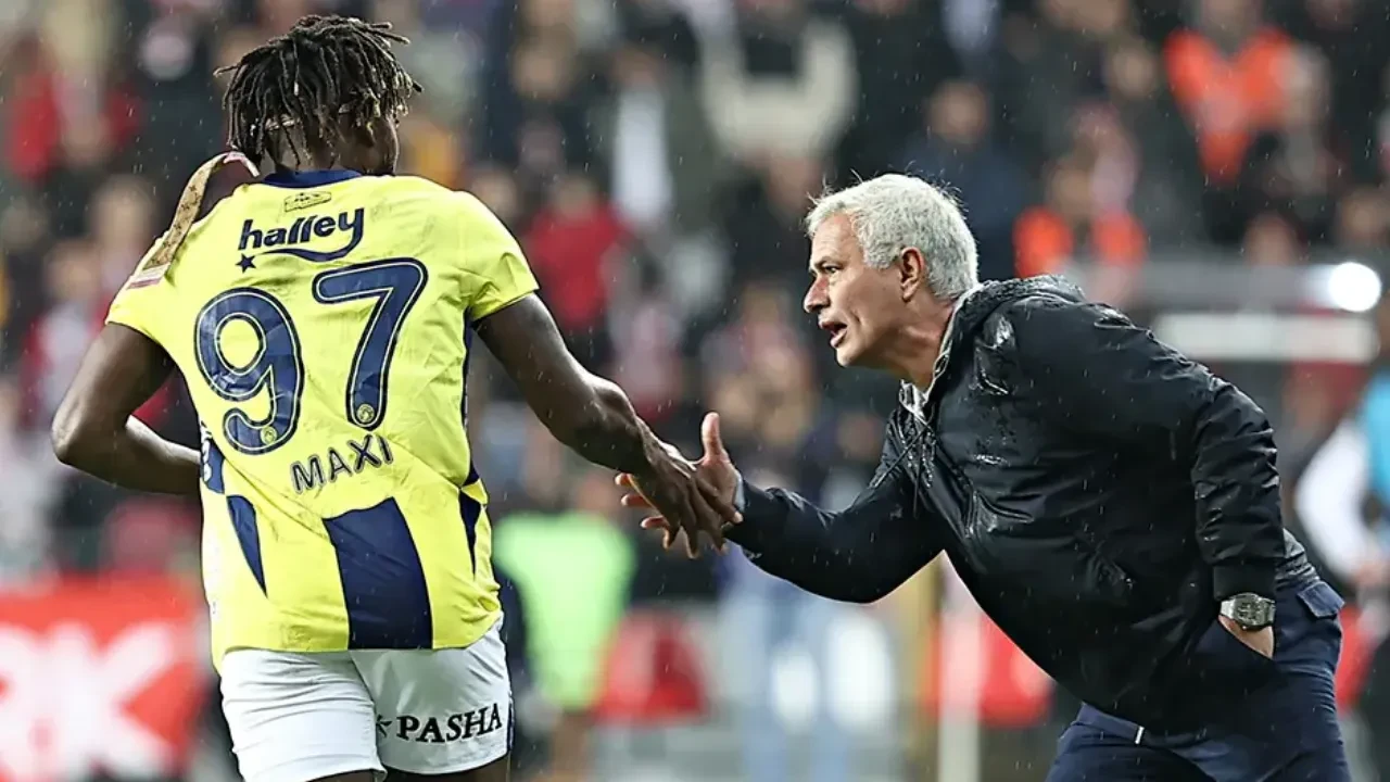 Allan Saint-Maximin'den Jose Mourinho itirafı: İddialara noktayı koydu!