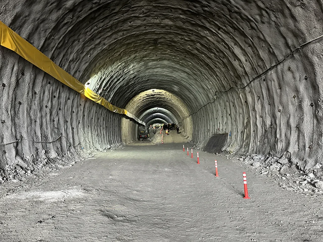 Ankara İzmir hızlı tren ne zaman açılacak? Bakan Uraloğlu istasyonları açıkladı