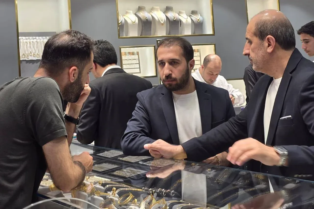 Düğün sezonu ve yatırımcı altın piyasasına yön veriyor: Kuyumculardan dikkat çeken değerlendirme!