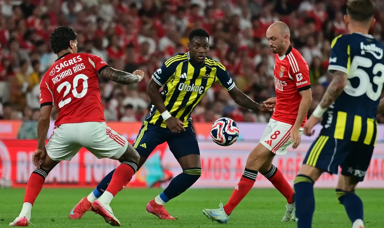 Fenerbahçe Benfica’yı eleyebilir mi? Ünlü analiz şirketi hesaplayıp oran verdi
