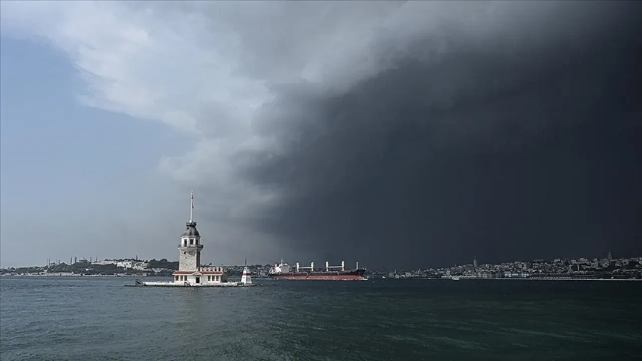 İstanbul dahil uyarılar sürüyor! Meteoroloji 10 il için sarı kod verdi