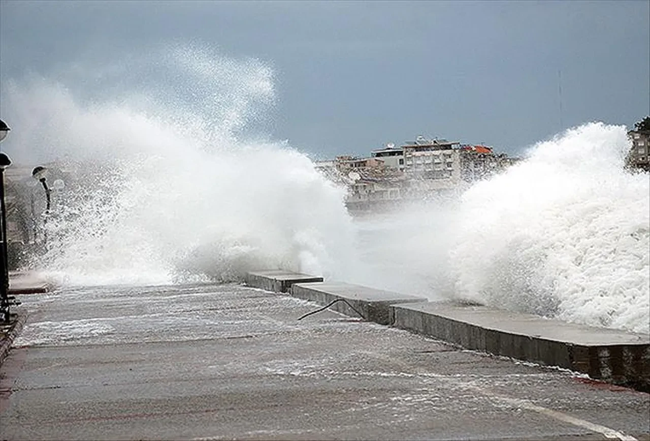 İstanbul dahil uyarılar sürüyor! Meteoroloji 10 il için sarı kod verdi