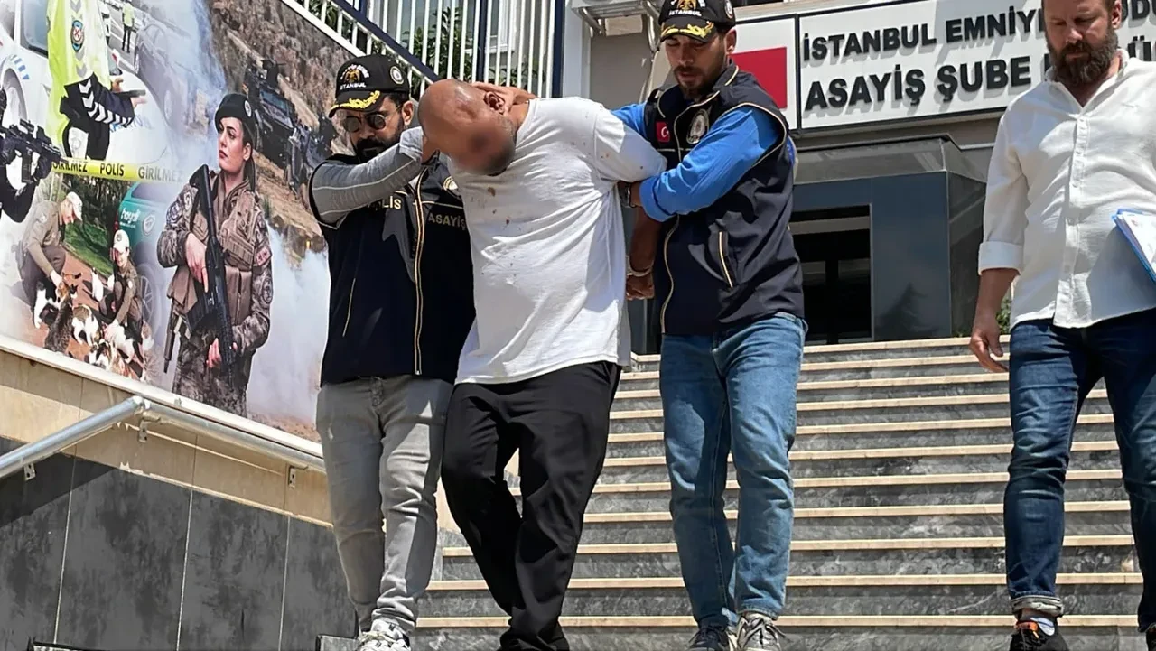 Kan donduran olay! 15 Temmuz şehidinin mezarına zarar verdi