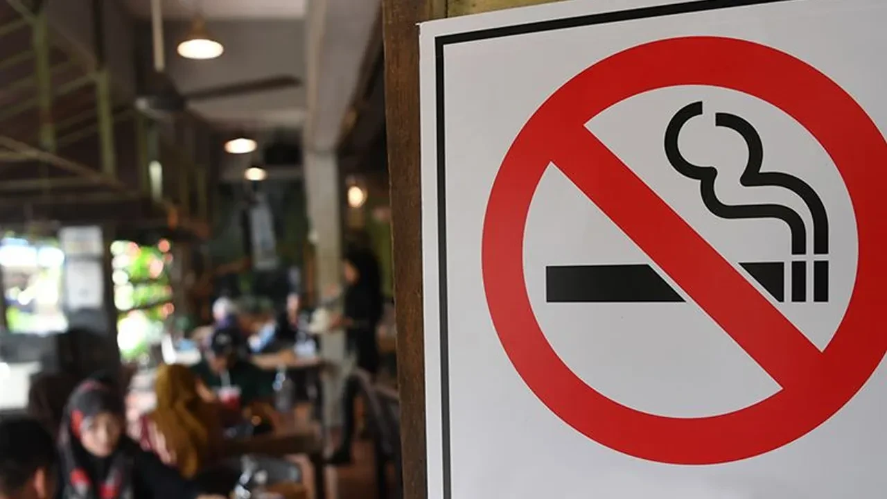 Kapalı alanda sigara içenlere cezalar artacak