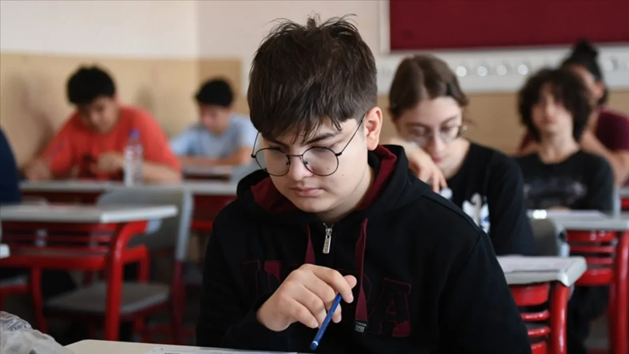 LGS 2. nakil sonuçları saat kaçta açıklanacak? 2. nakilde yerleşemeyen adaylara ne olacak?