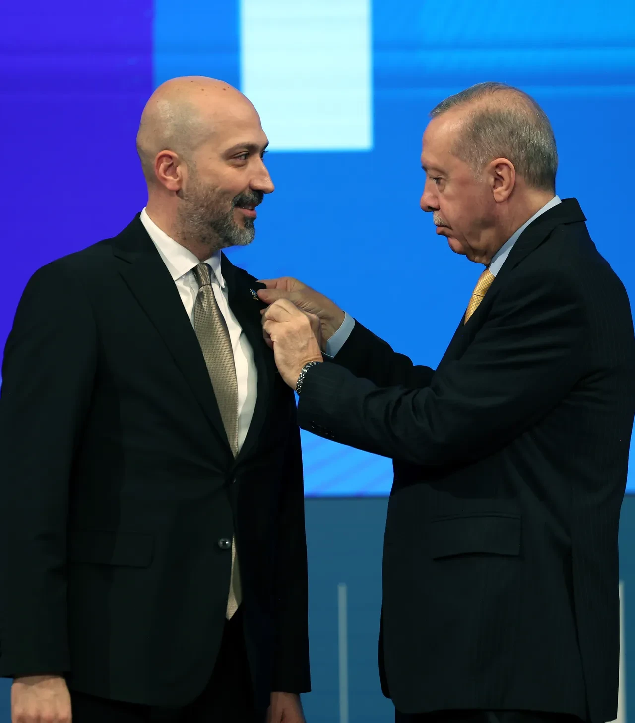 Özlem Çerçioğlu AK Parti'de! Tarihi günde tarihi anlar....