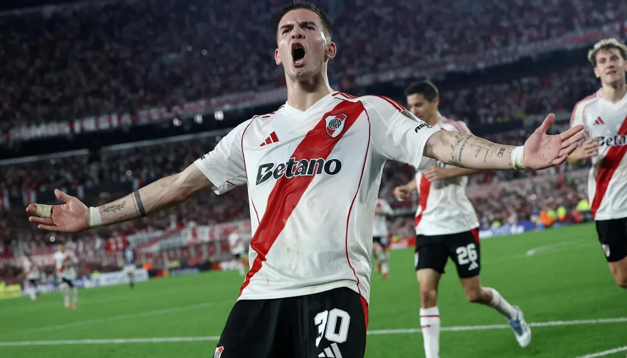 Real Madrid dev transferi tamamlıyor! Forma yarışında Arda Güler'in en büyük rakibi