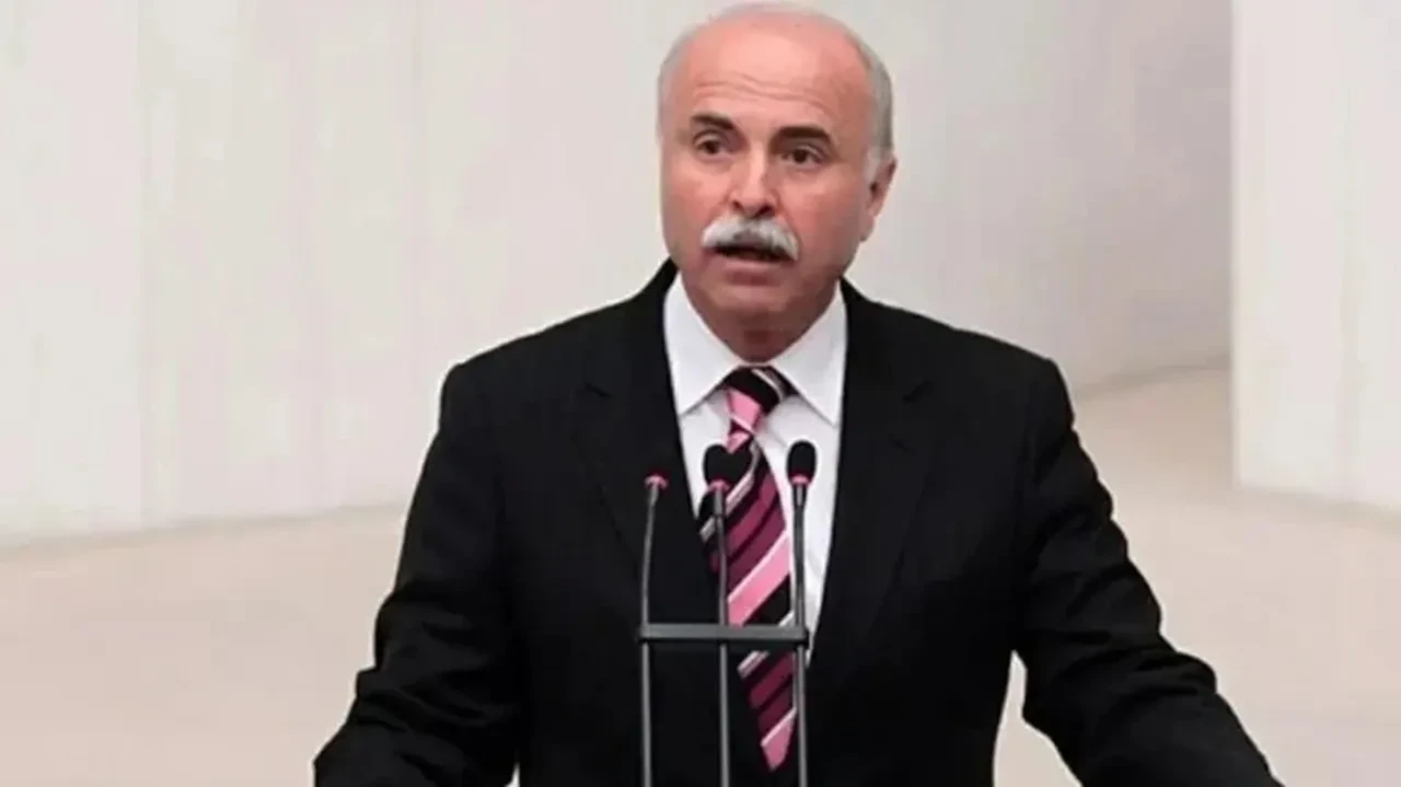 AK Parti eski Milletvekili Ali Boğa yol ortasında can verdi! Kazadaki detay yürek yaktı