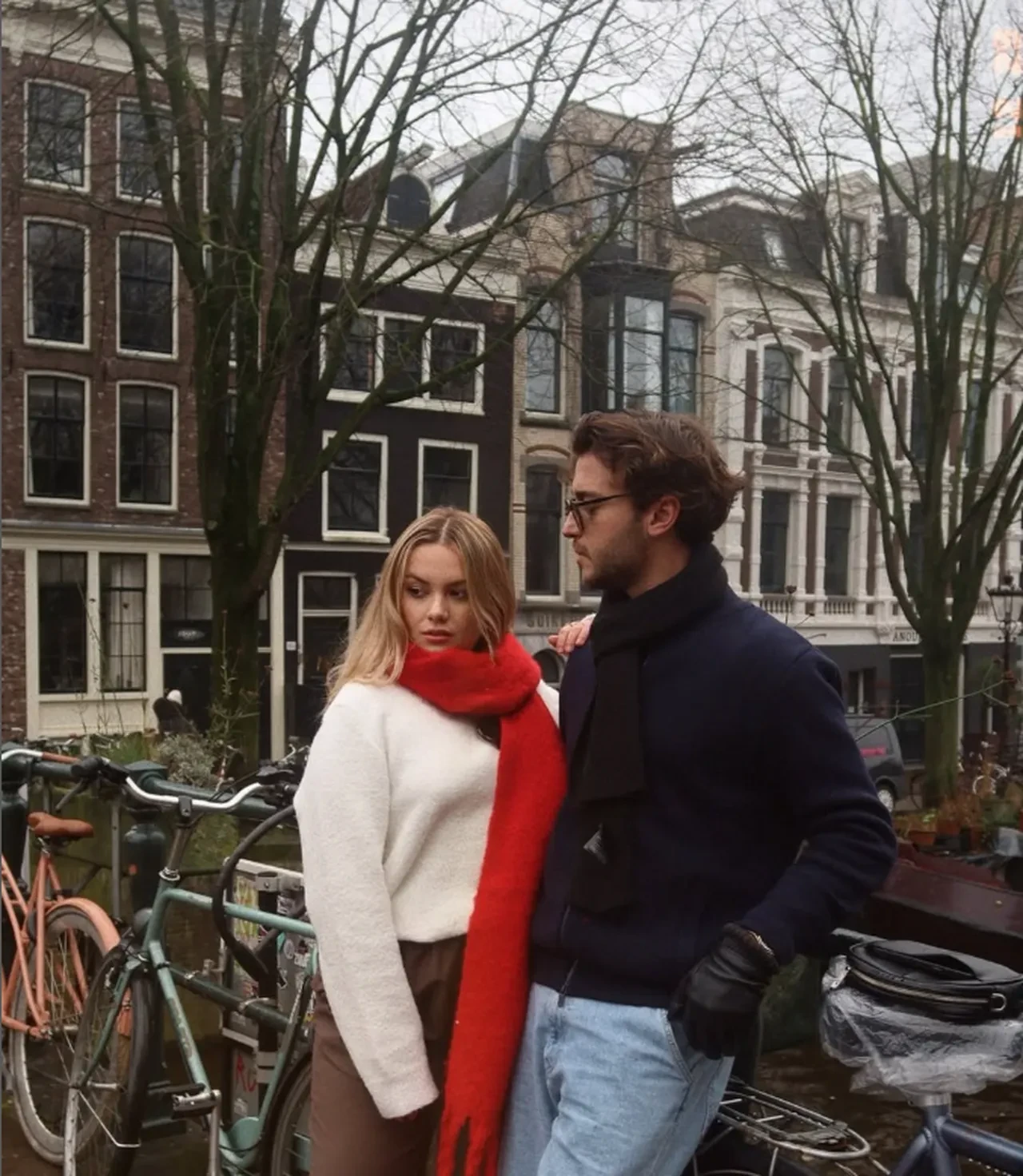 Enes Batur'un evlenmesine günler kalan Başak Karahan hamlesine eleştiri yağdı