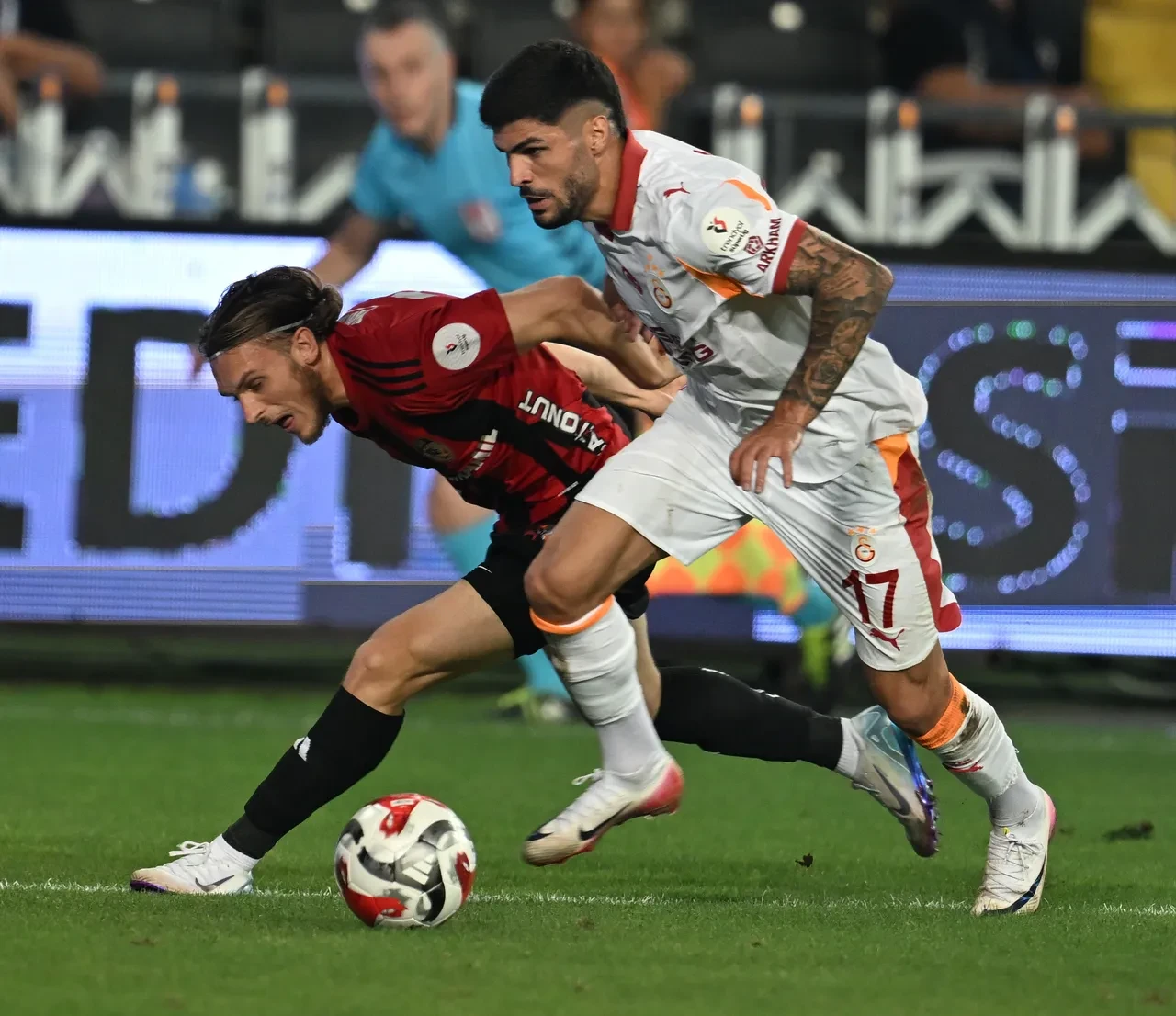 Galatasaray Fatih Karagümrük maç kadrosu! Okan Buruk'un Osimhen kararı belli oldu